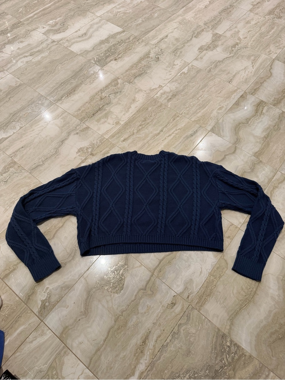 Cropped Cable-Knit Crewneck Sweater in Navy